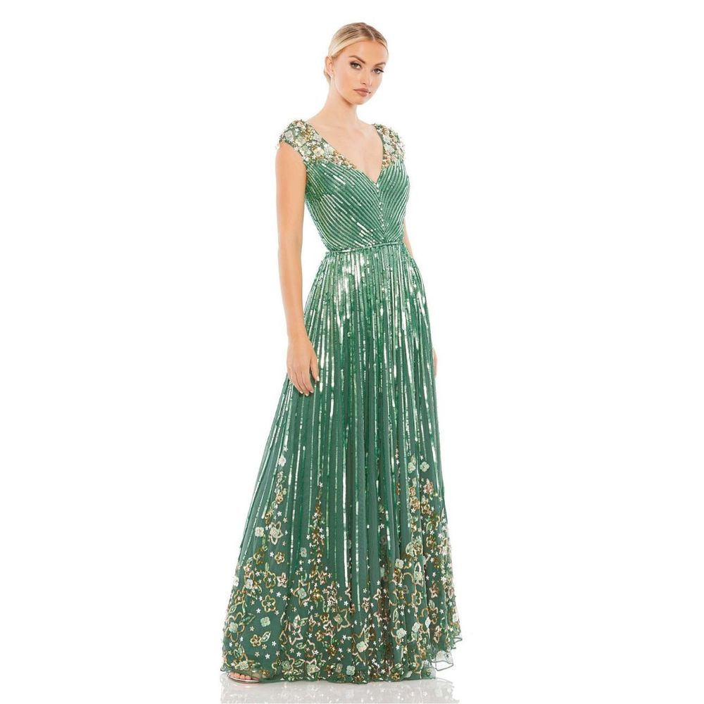 MAC FUGGAL SEQUIN & FLORAL EMBELLISHED EVENING GOWN SIZE US 8 $798